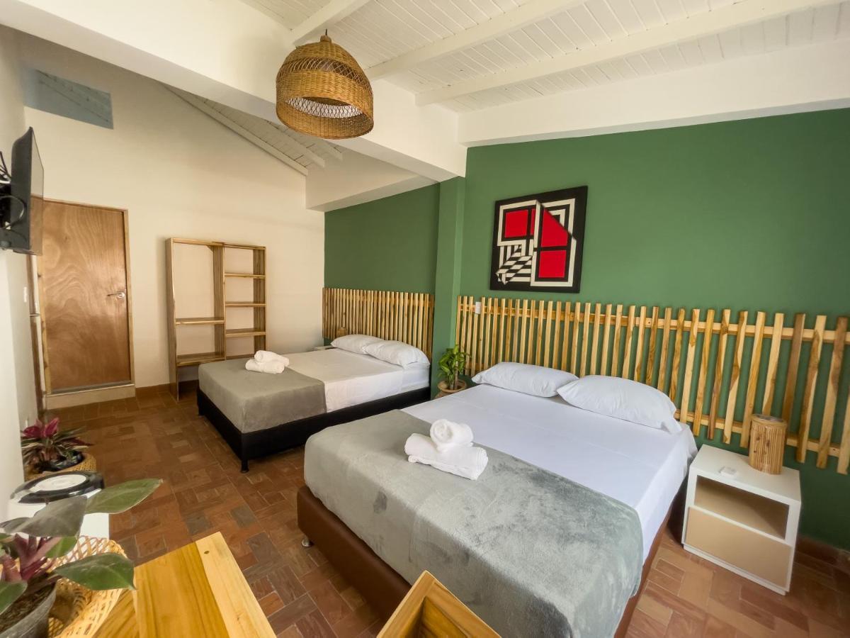 Hotel Casa Las Palmas Меделин Екстериор снимка