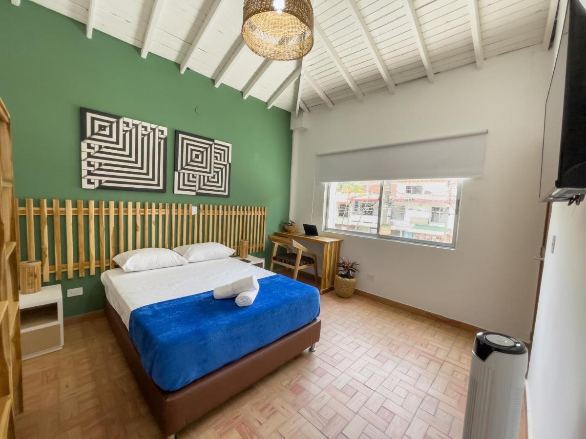 Hotel Casa Las Palmas Меделин Екстериор снимка