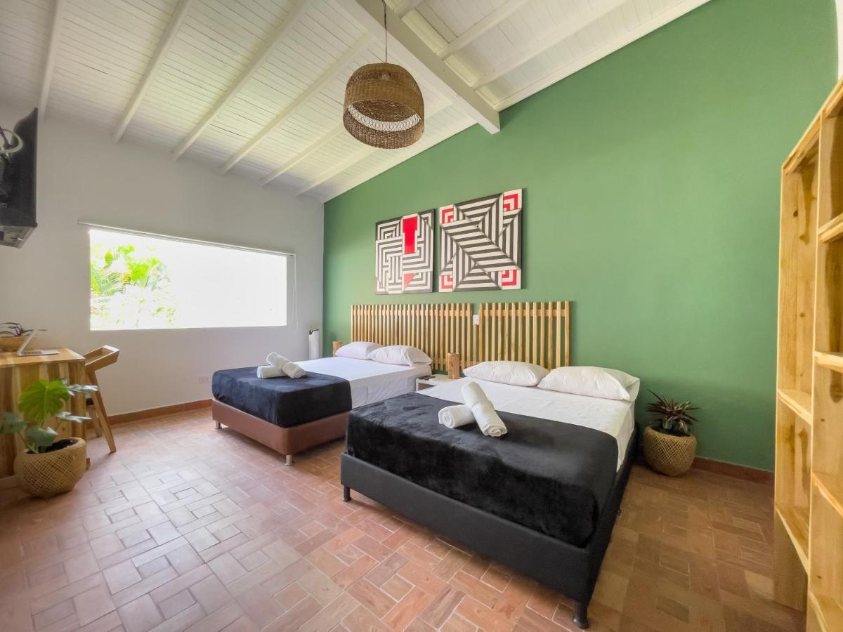 Hotel Casa Las Palmas Меделин Екстериор снимка