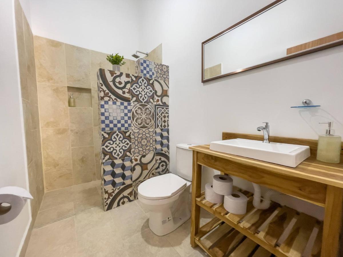 Hotel Casa Las Palmas Меделин Екстериор снимка