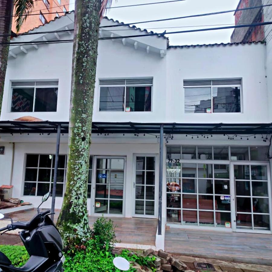 Hotel Casa Las Palmas Меделин Екстериор снимка